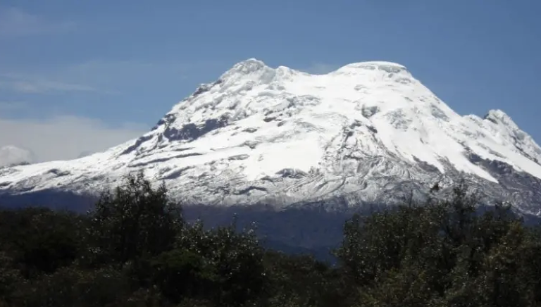 $!Volcán Cayambe