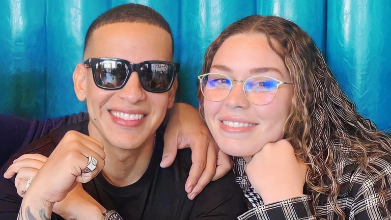 Jesaaelys revela que ha recibido insultos y amenazas de muerte tras la separación de Daddy Yankee y Mireddys González.