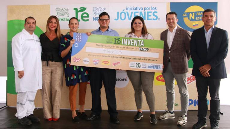 Proyecto de plásticos flexibles triunfó en reto REINVENTA