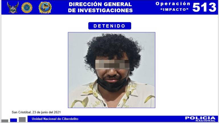 Así operaba el funcionario de Galápagos que buscaba a menores en Facebook para pornografía infantil; Policía hace advertencia