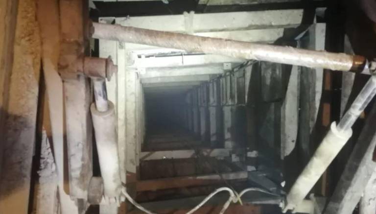 $!FOTOS: Descubren 'narcotúnel' dentro de una casa, para envío de drogas desde México a EE.UU.