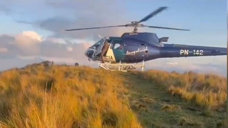 Un rayo mata a una persona en la cima del Rucu Pichincha; Policía tuvo que rescatar a otros turistas