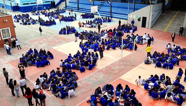 $!77 establecimientos educativos de Quito participaron del simulacro.