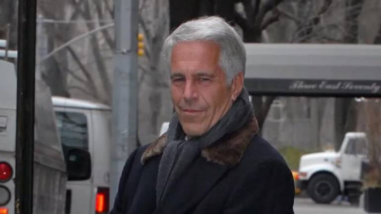 Revelan detalles de autopsia al cuerpo de Jeffrey Epstein