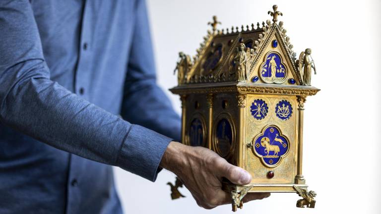 Reliquia de la sangre de Cristo es recuperada por un detective holandés de arte