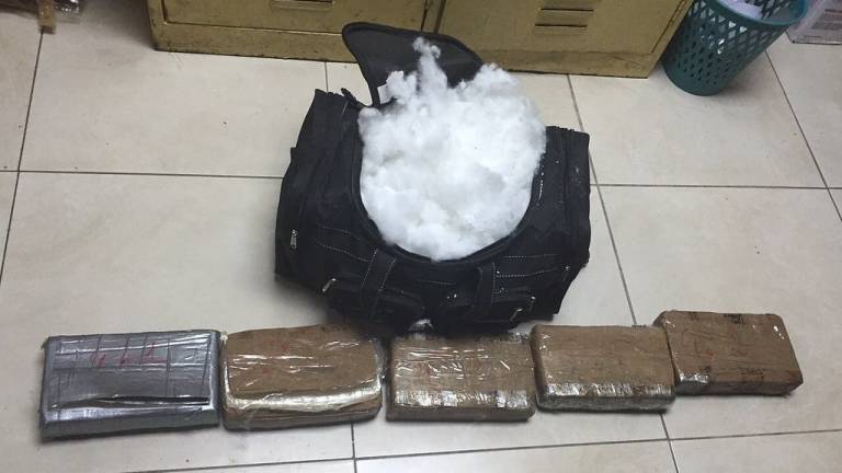 Policía decomisa 30 kilos de cocaína durante un operativo en Guayaquil