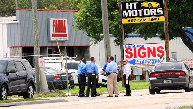 Seis muertos, incluido el atacante, en tiroteo en Orlando