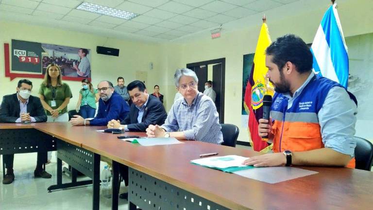 Una persona falleció durante sismo de magnitud 6 en Ecuador