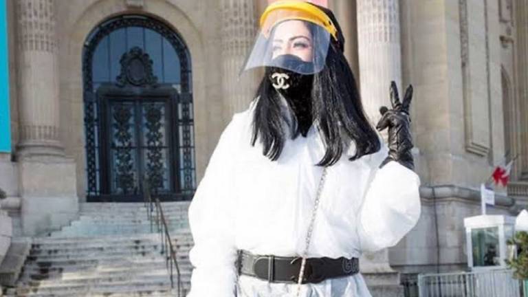 La alta costura llega a las mascarillas