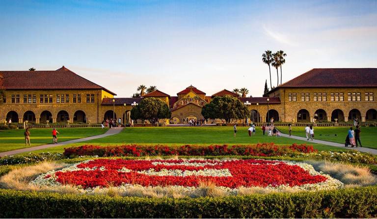 $!Stanford, la universidad donde Elizabeth estudió brevemente. Foto: Stanford University.