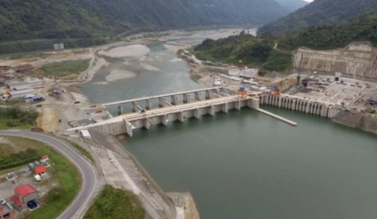 $!La central Coca Codo Sinclair también es blanco de cuestionamientos. Foto cortesía CELEC