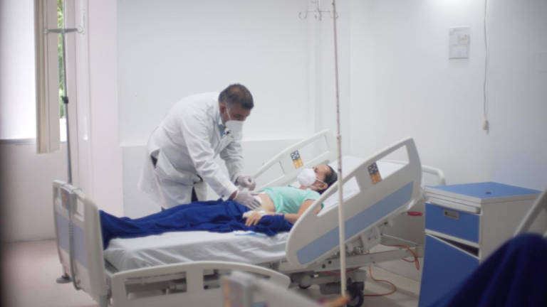 Hospital Teodoro Maldonado de Guayaquil al tope de su capacidad