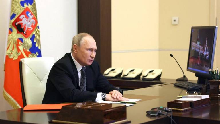 Putin declara ley marcial en territorios ucranianos anexionados por Rusia