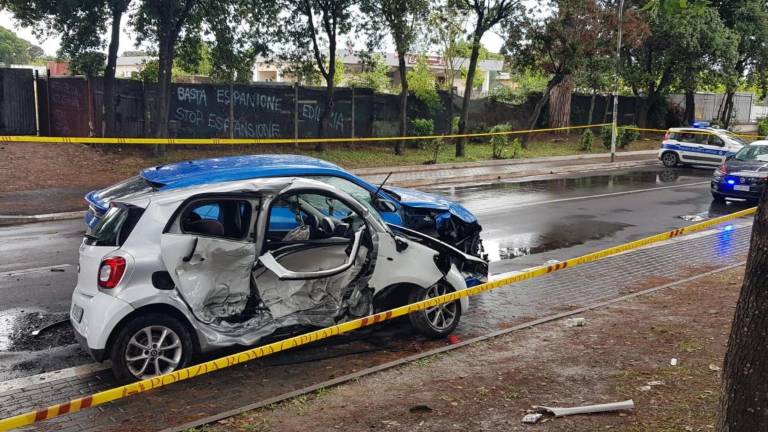Influencers conduciendo un Lamborghini causan la muerte de un niño en Italia