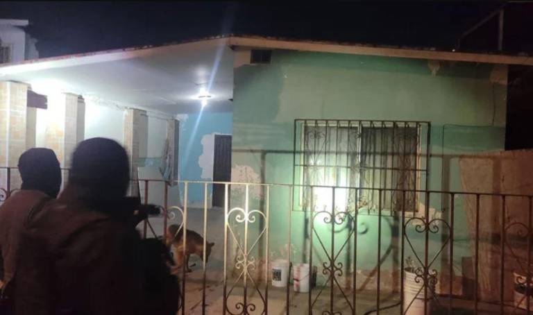 $!FOTOS: Descubren 'narcotúnel' dentro de una casa, para envío de drogas desde México a EE.UU.