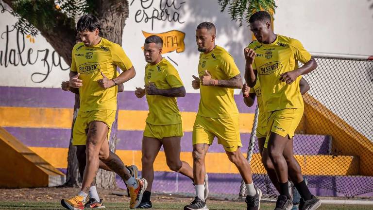 Jugadores de Barcelona SC entrenando el día lunes 5 de agosto de 2026.
