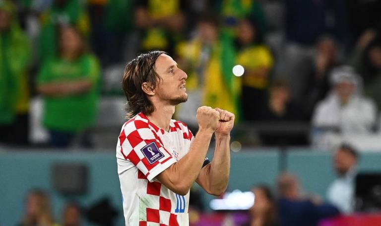 $!Luka Modric celebrando la clasificación de su selección a semifinales del Mundial de Catar.