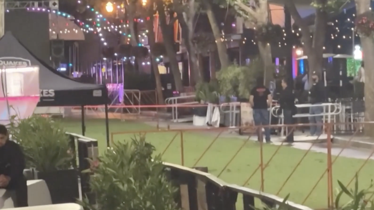 Ataque armado en fan fest del Mundial deja un muerto y un herido grave en California