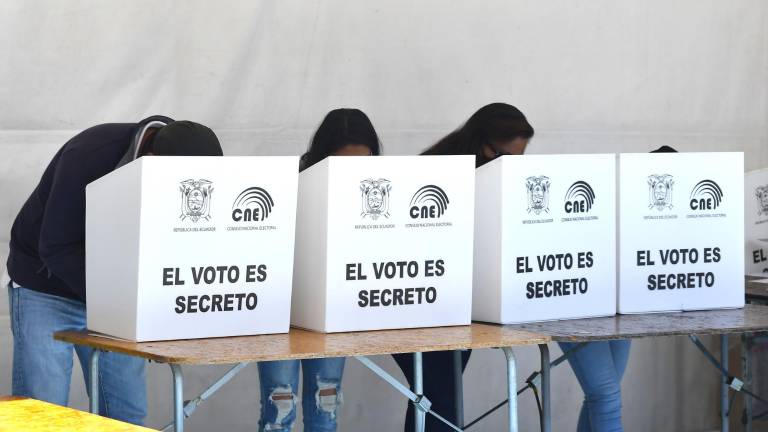 CNE define compensaciones y sanciones para los Miembros de las Juntas Receptoras del Voto