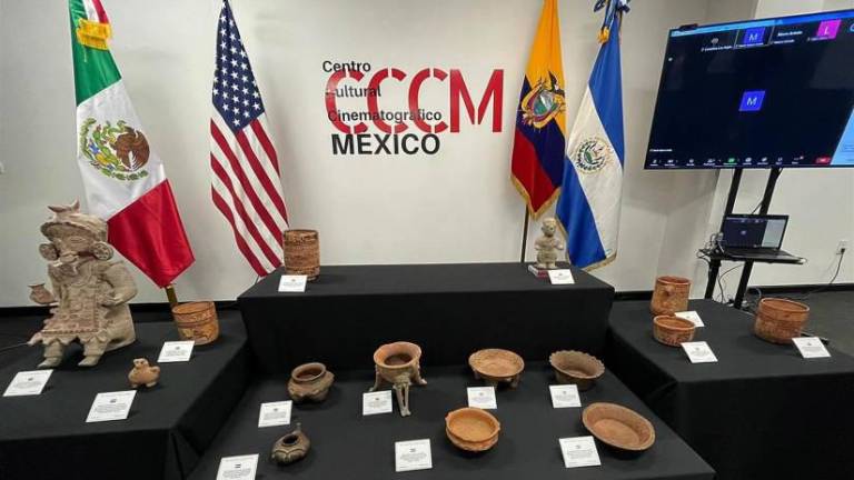 México entrega a Ecuador piezas prehispánicas donadas en EE.UU.