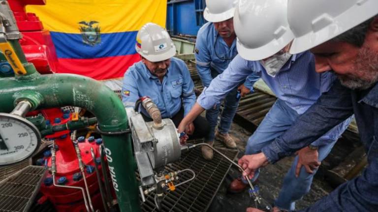 Petroecuador reanuda operación de pozos tomados por waoranis