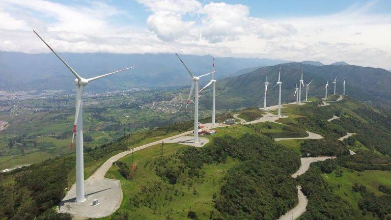 A través de un comité se buscar desarrollar energía renovable en Ecuador