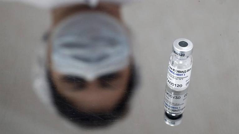 Médicos turcos critican el plan masivo de inmunización con una vacuna china