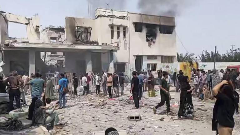 Captura del video de los momentos posteriores al bombardeo en la ciudad de Minab (Irán).
