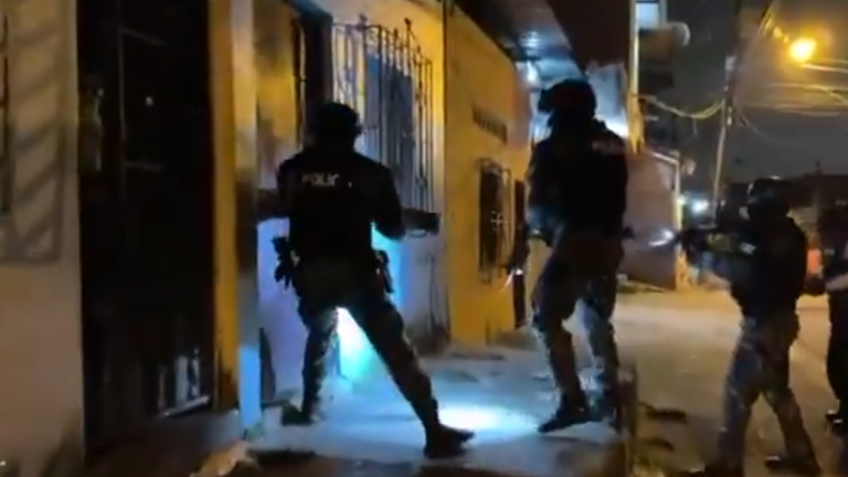 Caen 41 presuntos miembros de bandas criminales en Guayaquil: así fue el operativo 'Apolo 14' con más de 500 uniformados