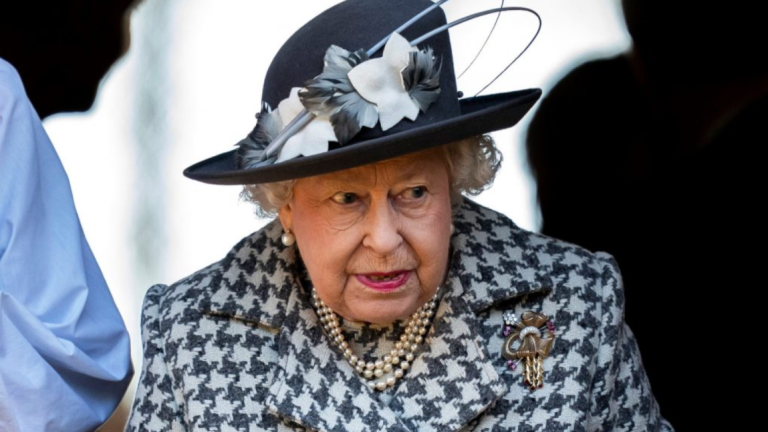 ¿Cómo se dividirá la herencia de la Reina Isabel II entre hijos y nietos?