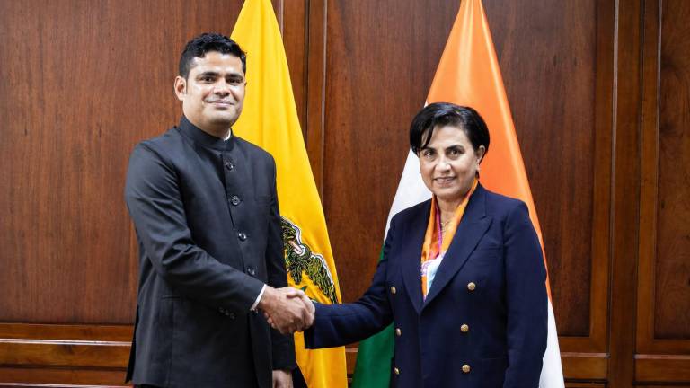 Ecuador estrecha vínculos con India en gira diplomática