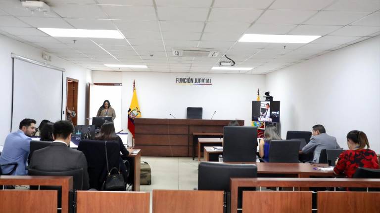 Estructura criminal habría lavado millones de dólares simulando trading y criptoactivos