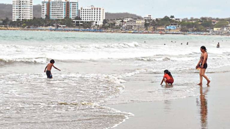 Playas cierra sus balnearios durante el feriado que se avecina por el día de los difuntos