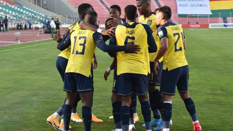 Ecuador busca cerrar la temporada de eliminatorias con un triunfo contra Colombia