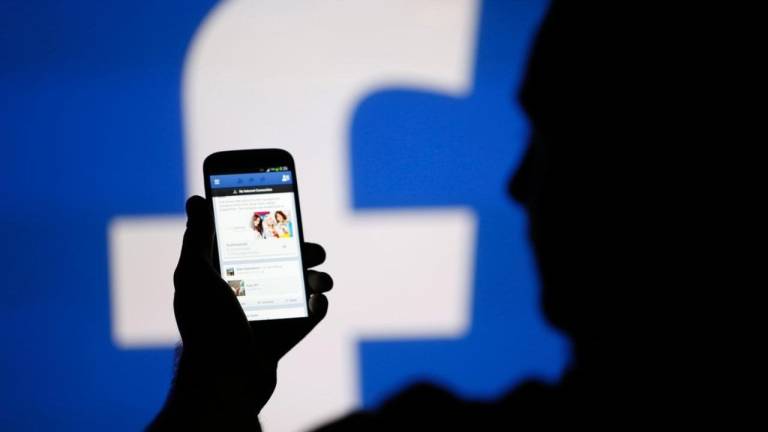 Error de Facebook desbloqueó conexiones indeseadas