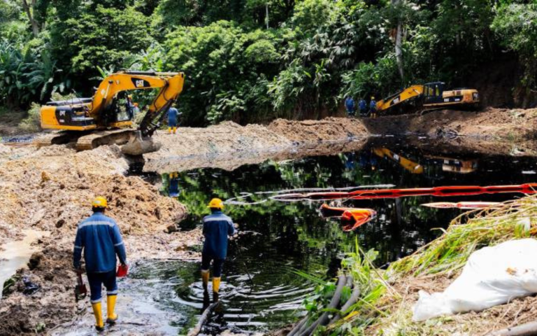 $!En 8 años, Quinindé ha sufrido 3 derrames petroleros. Uno en el 2015, otro en el 2023 y el más reciente, el pasado 13 de marzo.