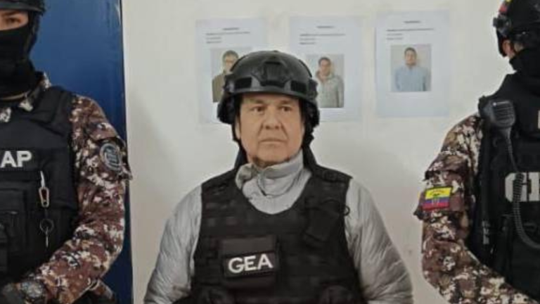 El exlegislador Pablo Muentes fue trasladado desde La Roca a un hospital bajo fuerte resguardo policial y militar