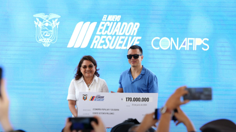 Daniel Noboa destina 170 millones de dólares a cooperativas de ahorro y crédito para fortalecer economía popular