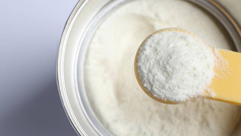 Arcsa ordena retiro de 34 lotes de fórmula infantil en Ecuador tras alerta internacional