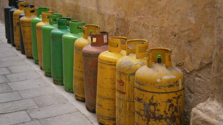 El precio del gas de uso doméstico en Ecuador se mantiene en USD 1.65