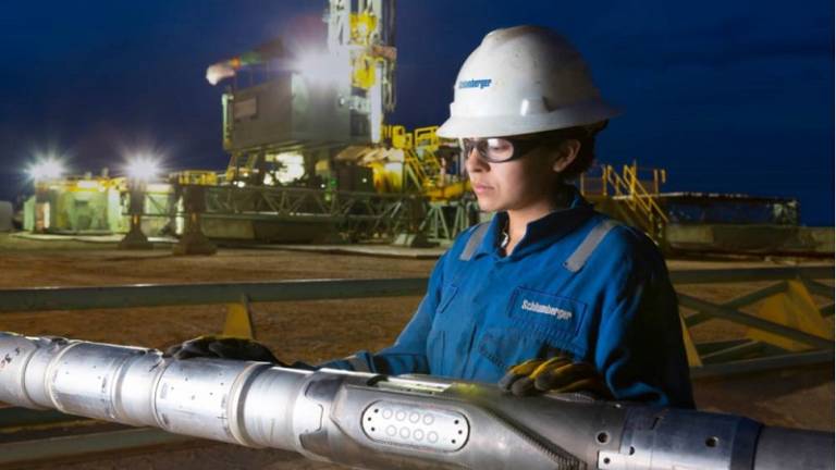 Ecuador aspira a concluir pago de deuda con Schlumberger