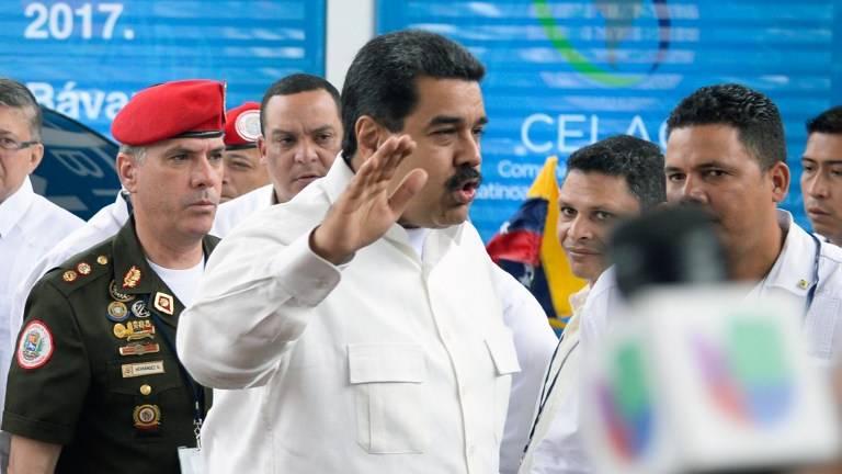 Maduro confía en que diálogo con oposición termine con éxito