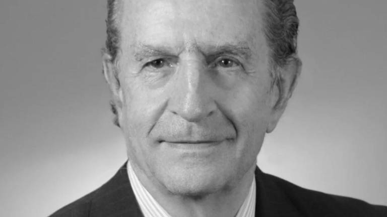 Fotografía del exmandatario ecuatoriano Rodrigo Borja.