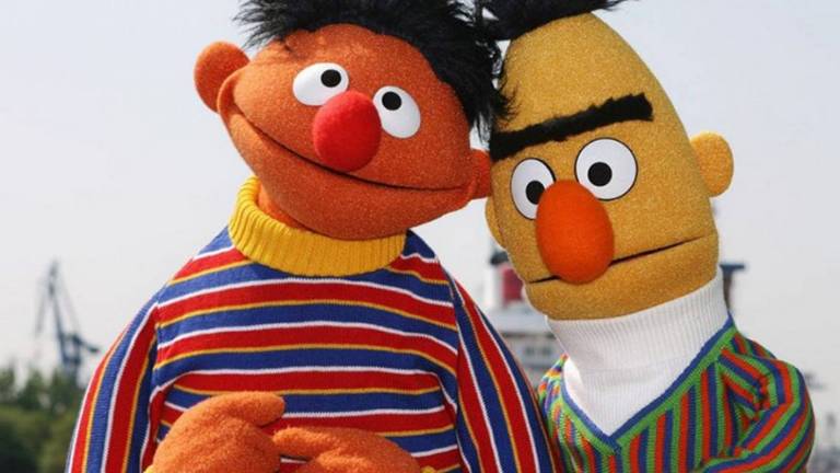 Beto y Enrique salen del armario