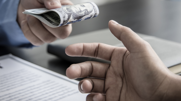 Superintendencia de Bancos descubre nuevas entidades no autorizadas para realizar actividades financieras en Ecuador