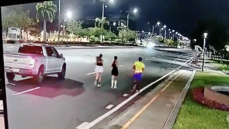 Mujer muere atropellada mientras trotaba en la vía a Samborondón; Niels Olsen exige justicia