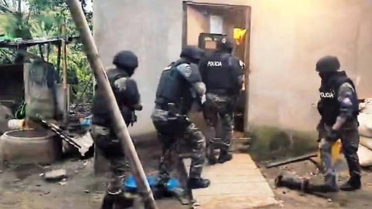 Operativo policial Amanecer desmanteló red delictiva que operaba en Los Ríos