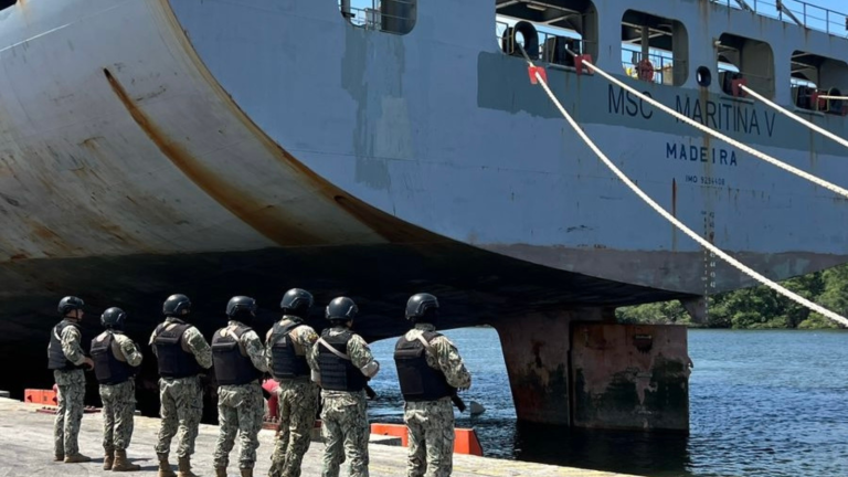 Fuerzas Armadas ponen en marcha acciones para intensificar vigilancia en puertos y fronteras