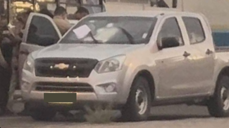 Asesinan a jefe de seguridad del Puerto de Guayaquil mientras conducía en la avenida 25 de Julio