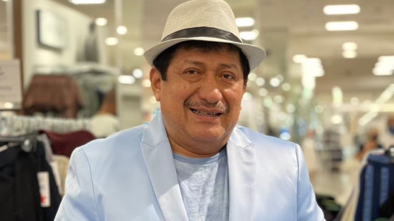 Aladino, el mago de la rockola, es hospitalizado de emergencia en Guayaquil